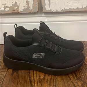 Skechers Women's Black Slip-in sneakers Brand new